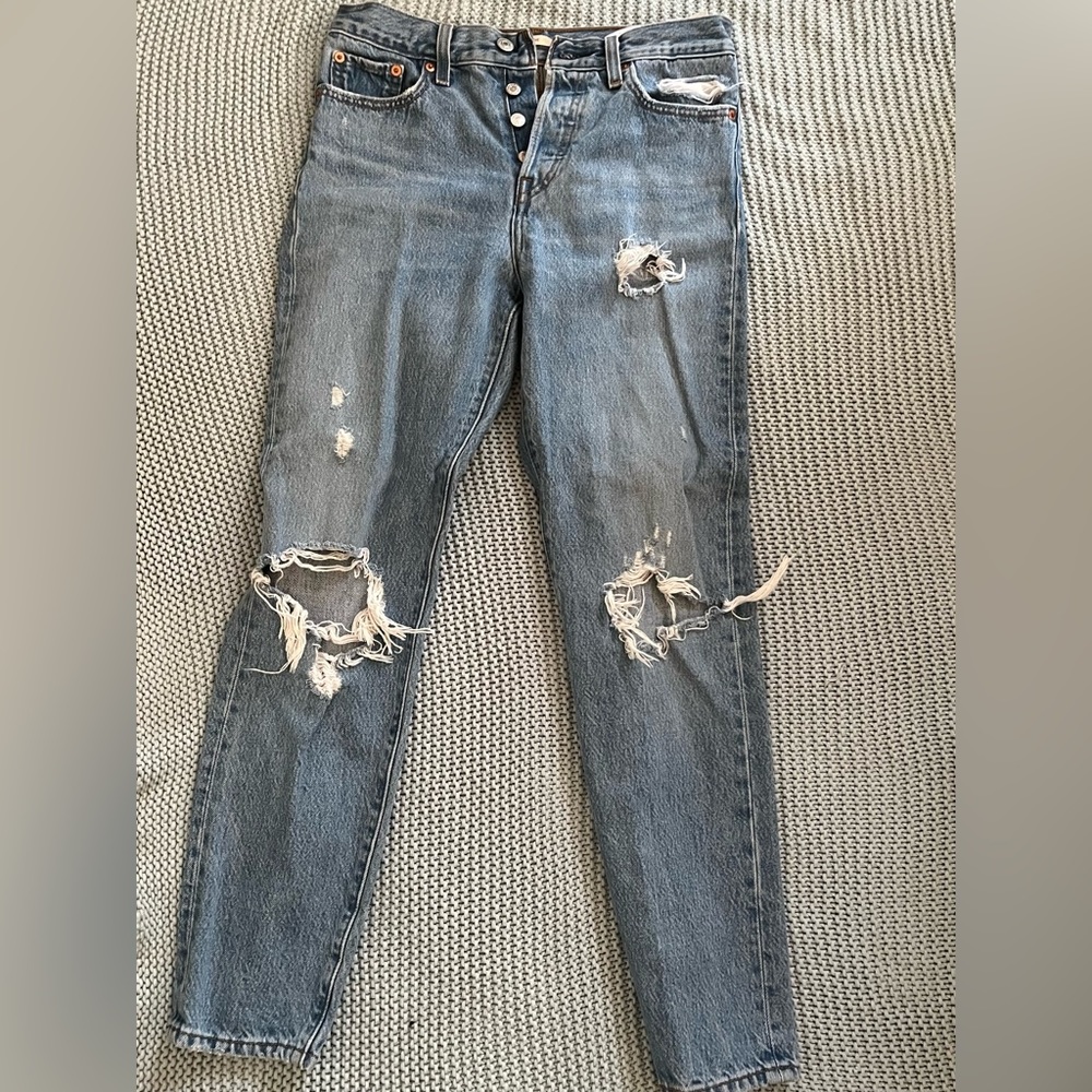 LEVI’S straight leg, wedgie, distressed, high rise